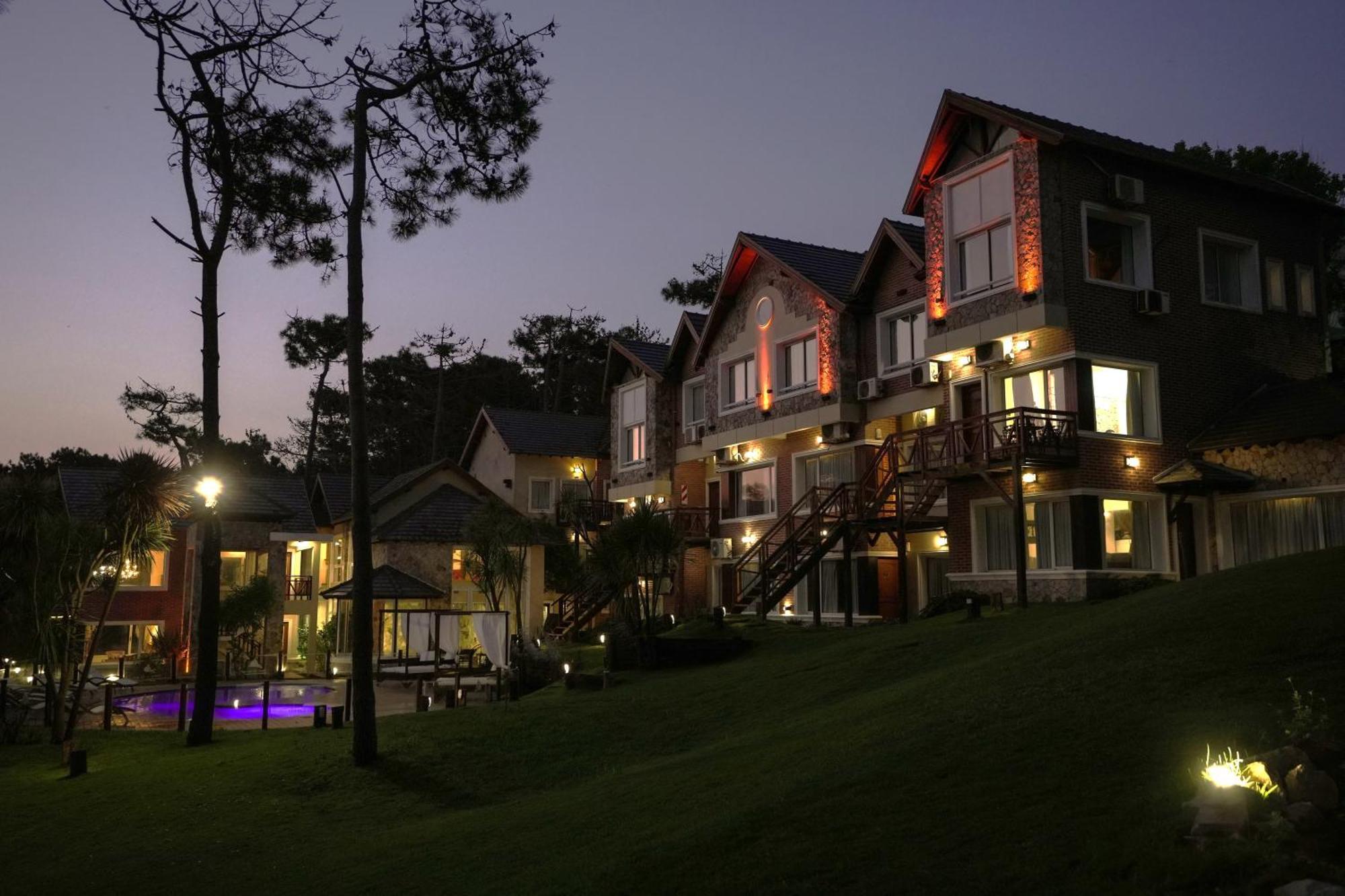 Haras Del Bosque Aparthotel Mar de Las Pampas Exterior photo